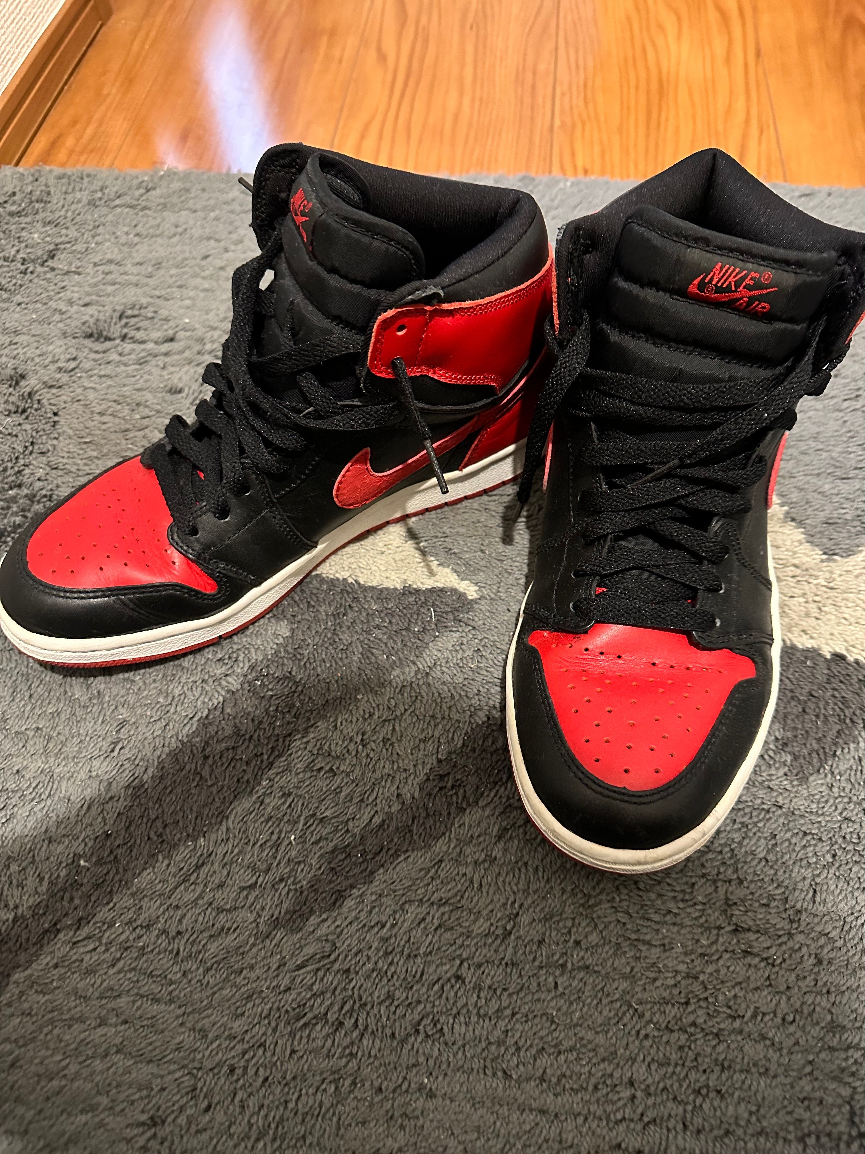 Nike Air Jordan 1 Retro High "Black Varsity Red/Bred"(2001)