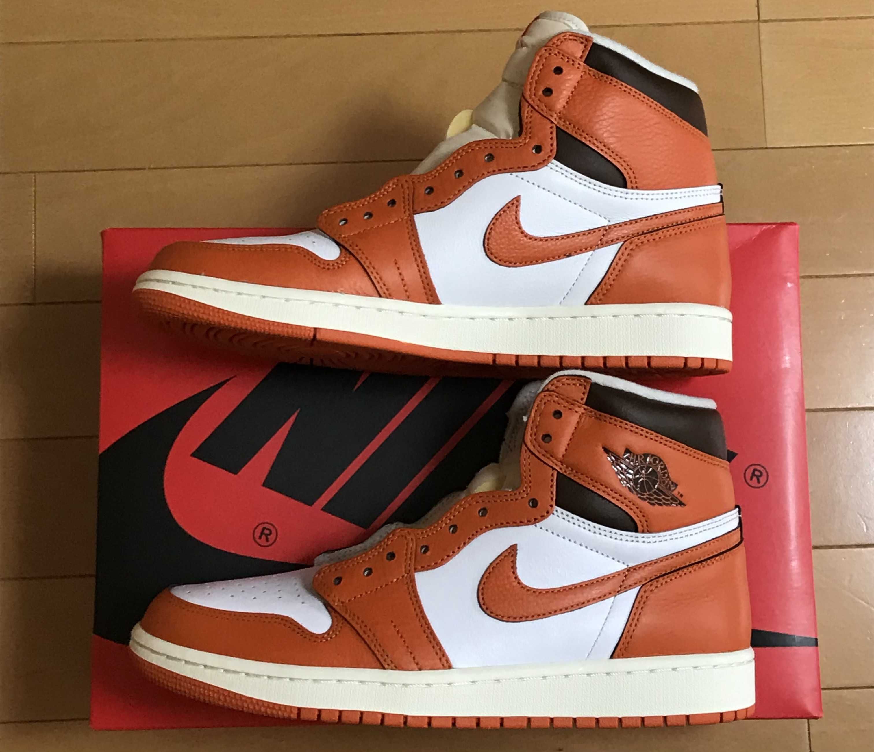 Nike Women's Air Jordan 1 High OG "Starfish"