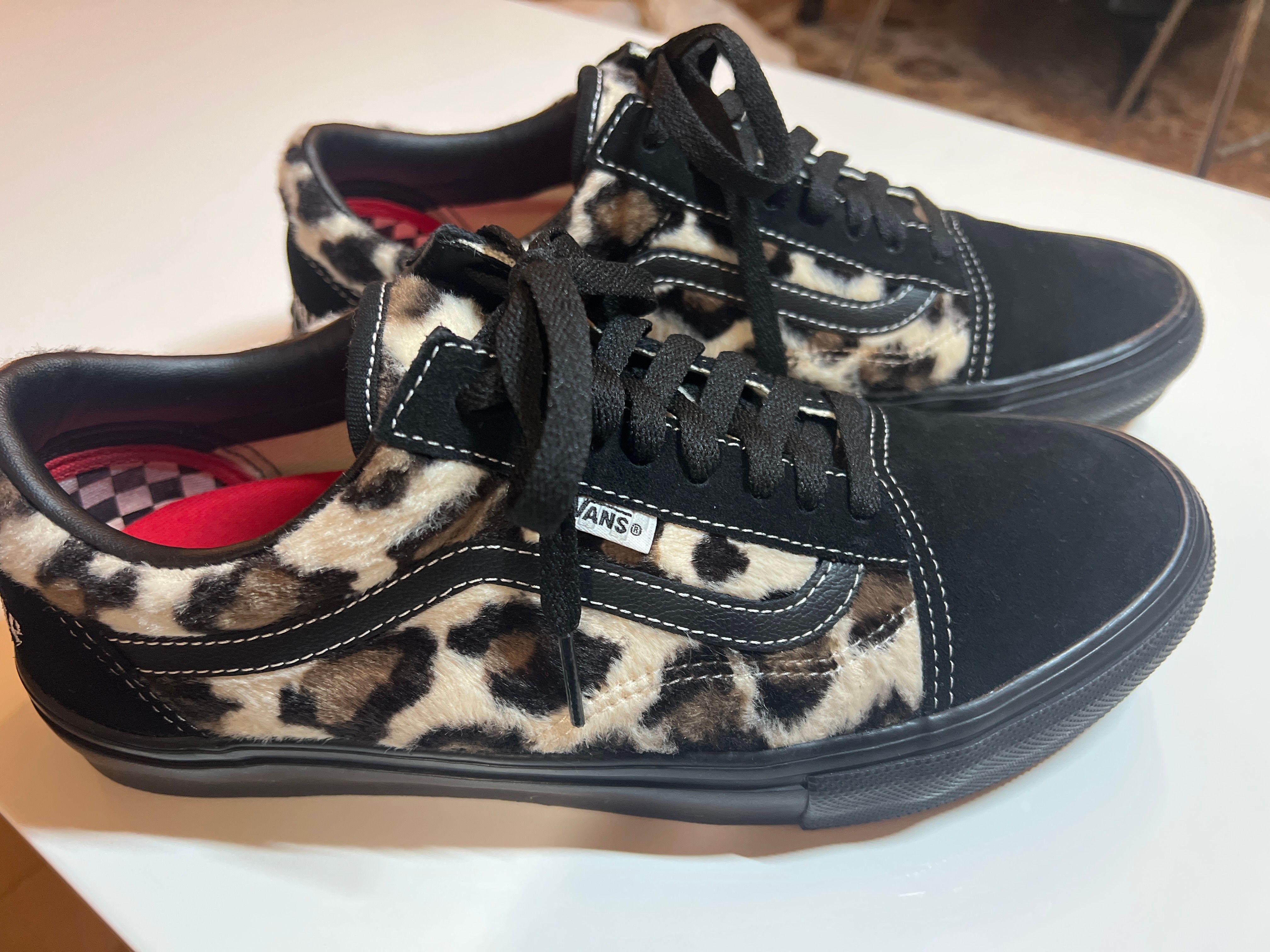 Supreme × Vans Leopard Old Skool "Black"