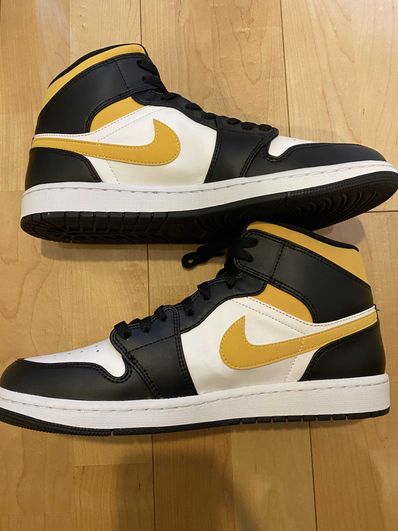 Nike Air Jordan 1 Mid "White/Pollen-Black"