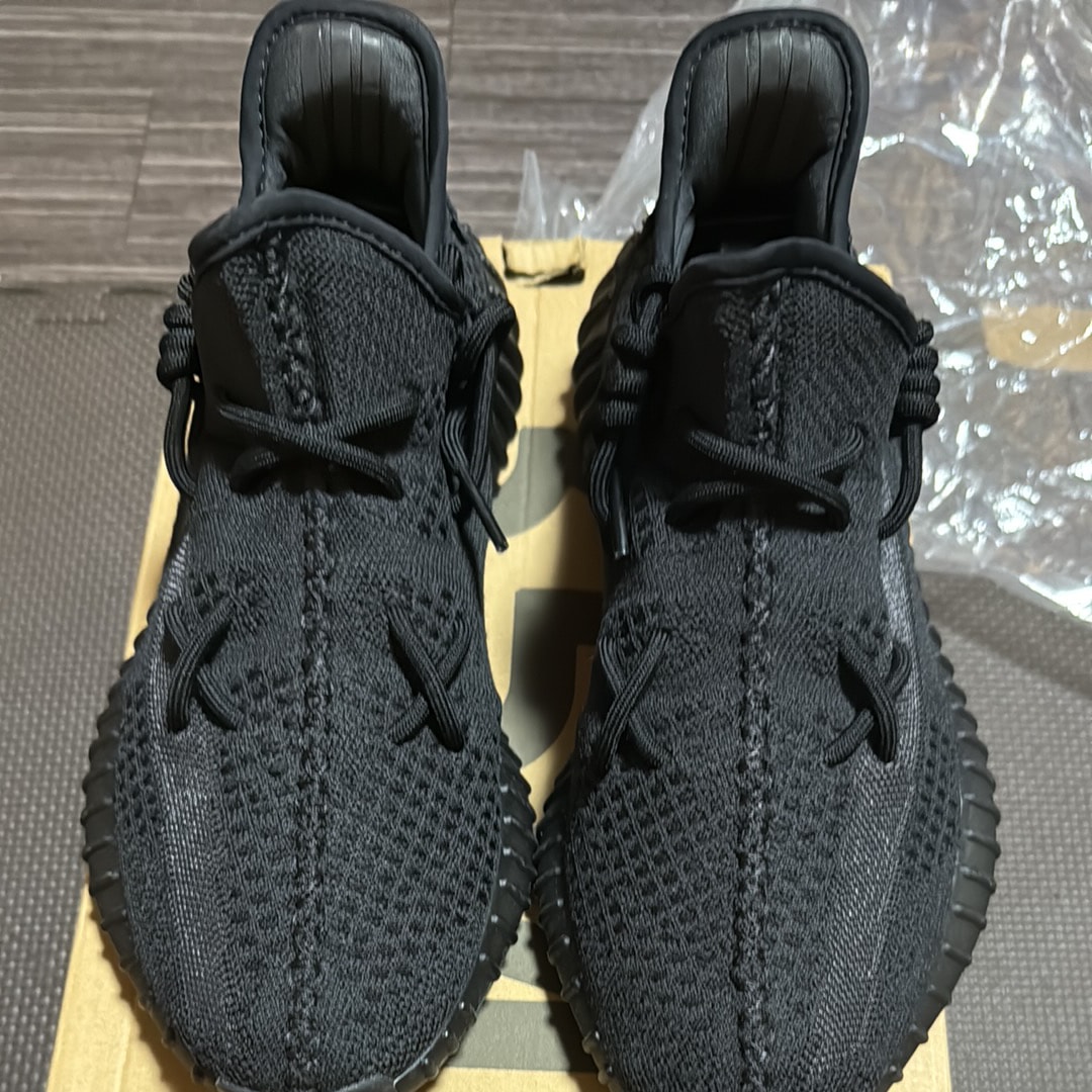 adidas YEEZY Boost 350V2 "Onyx"