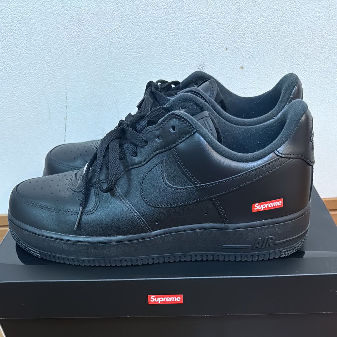 Supreme × Nike Air Force 1 Low "Black"