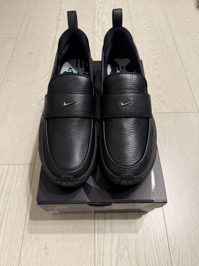 SWDC × Nike Women's Air Max Phenomena "Black/Metallic Silver"