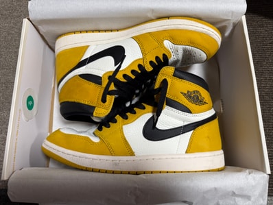 Nike Air Jordan 1 Retro High OG "Yellow Ochre"