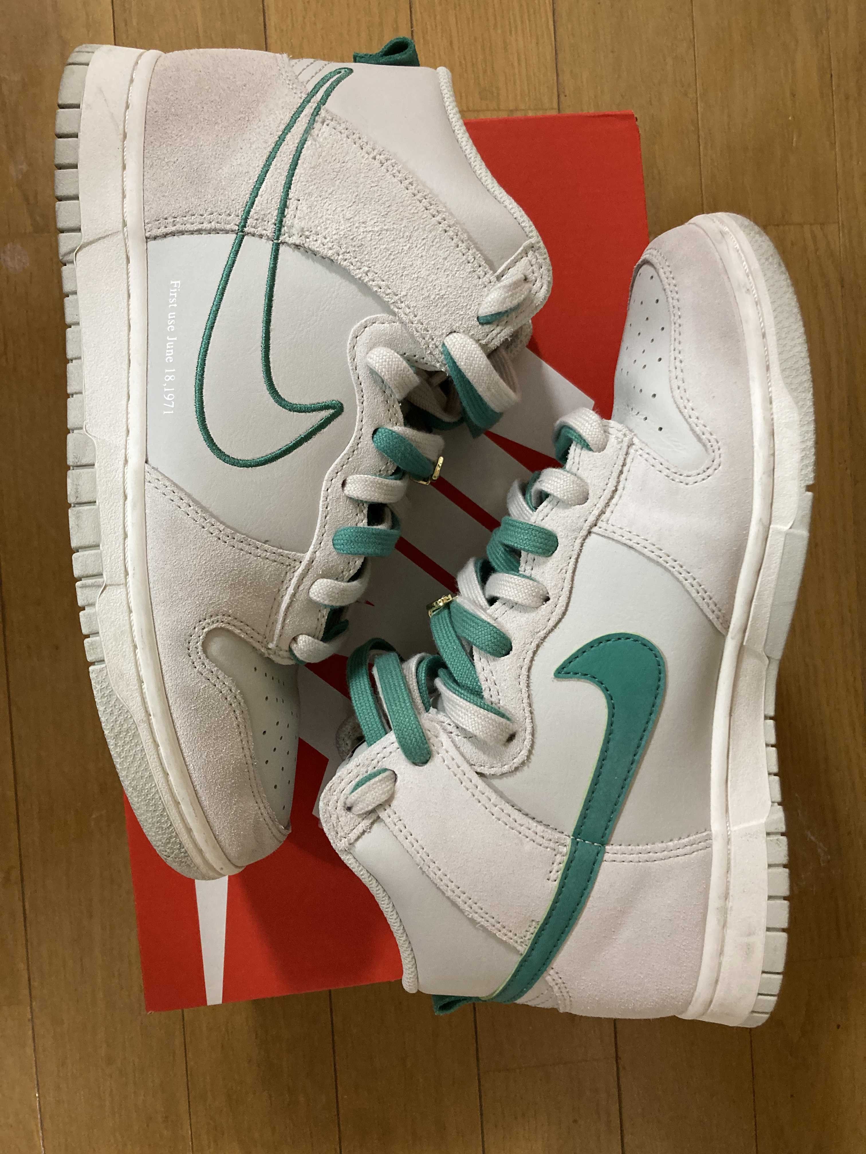 Nike Dunk High SE First Use "Light Bone/Green Noise"