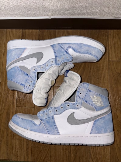 Nike Air Jordan 1 High OG "Hyper Royal"