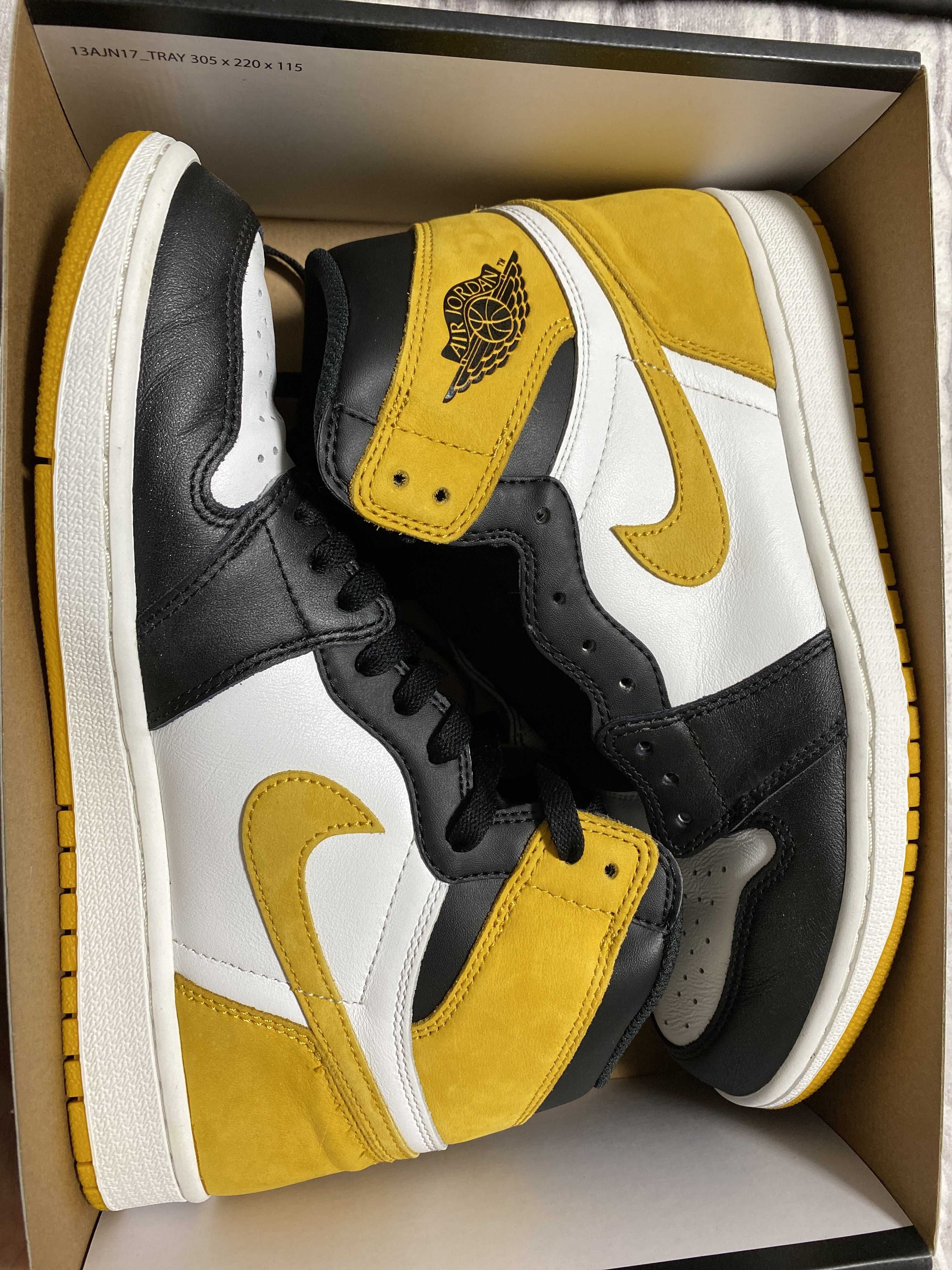 Nike Air Jordan 1 Retro High OG "Black Toe/Yellow Ochre"