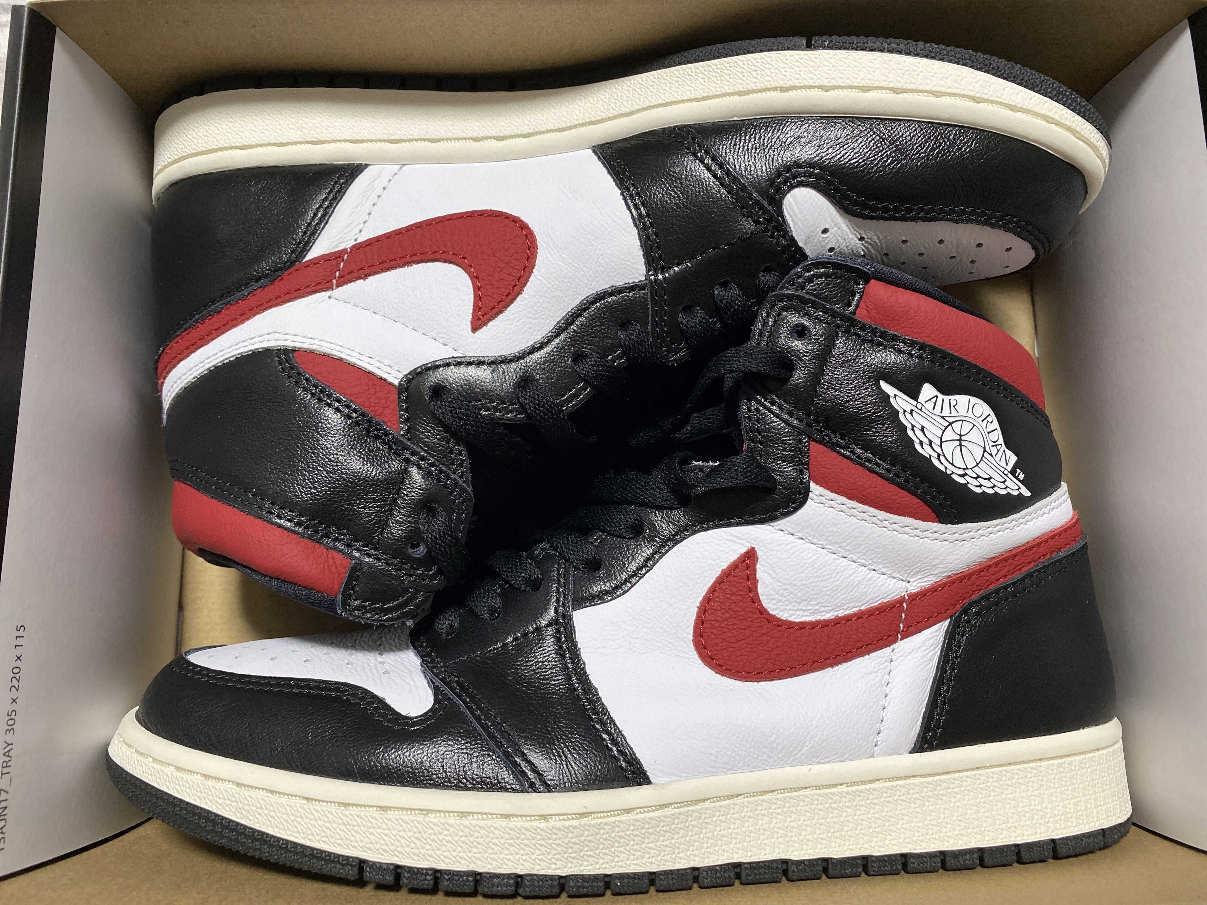 Nike Air Jordan 1 Retro High "Black/White/Sail/Gym Red"    