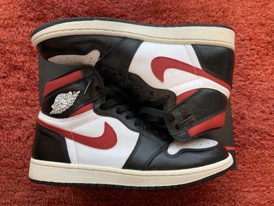 Nike Air Jordan 1 Retro High "Black/White/Sail/Gym Red"