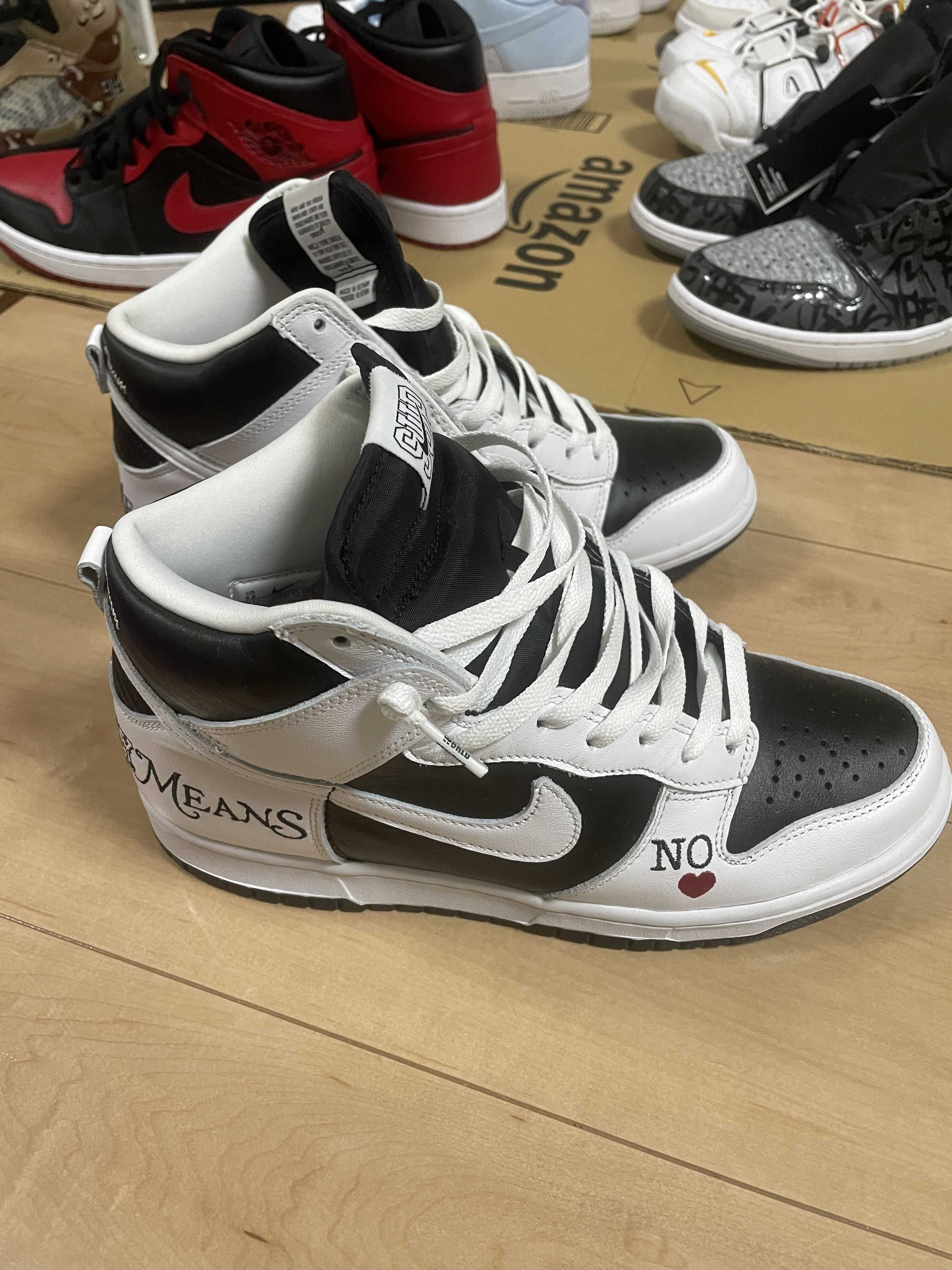 Supreme × Nike SB Dunk High By Any Means "White Black"