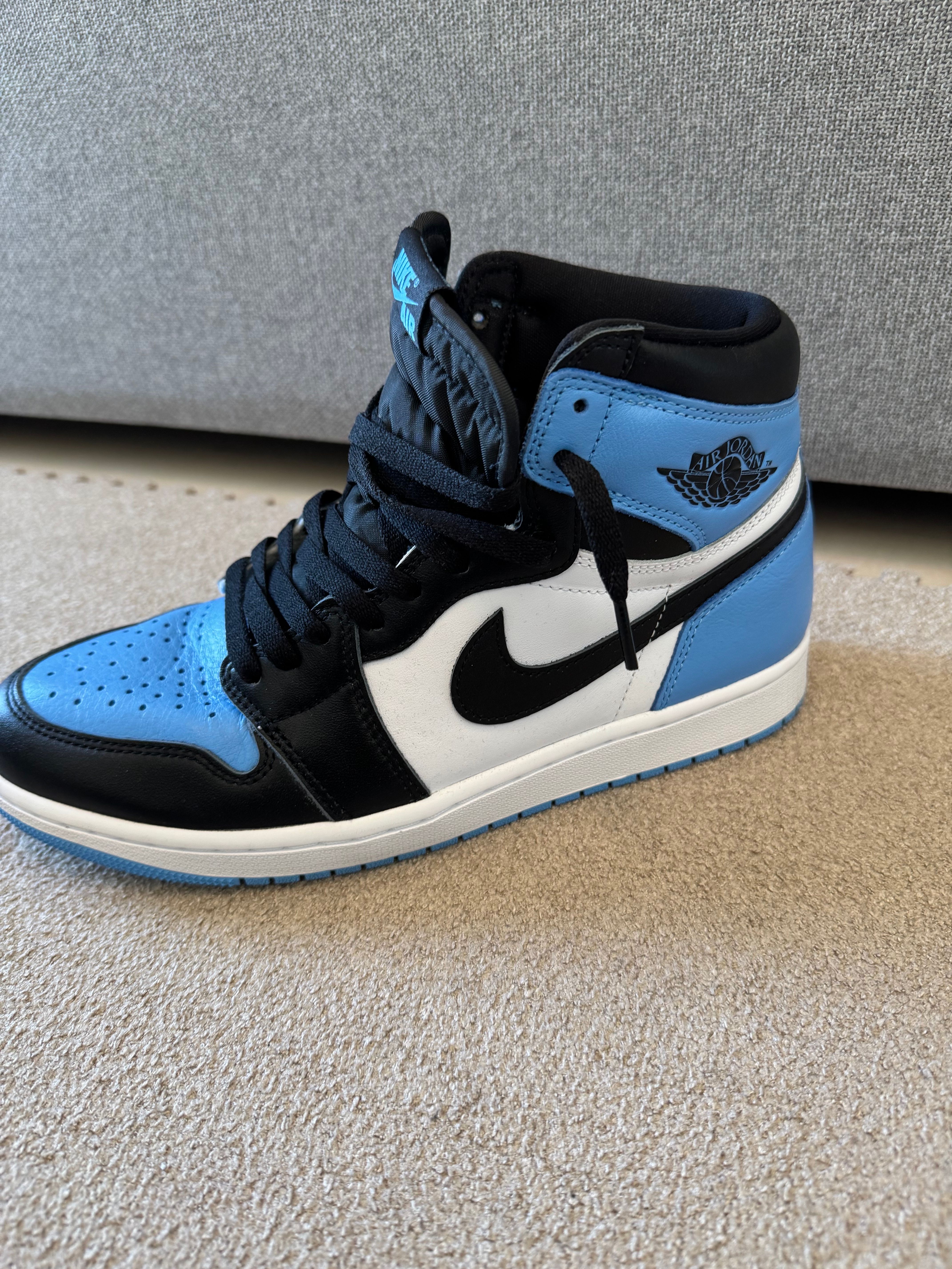 Nike Air Jordan 1 Retro High OG "University Blue/UNC Toe"