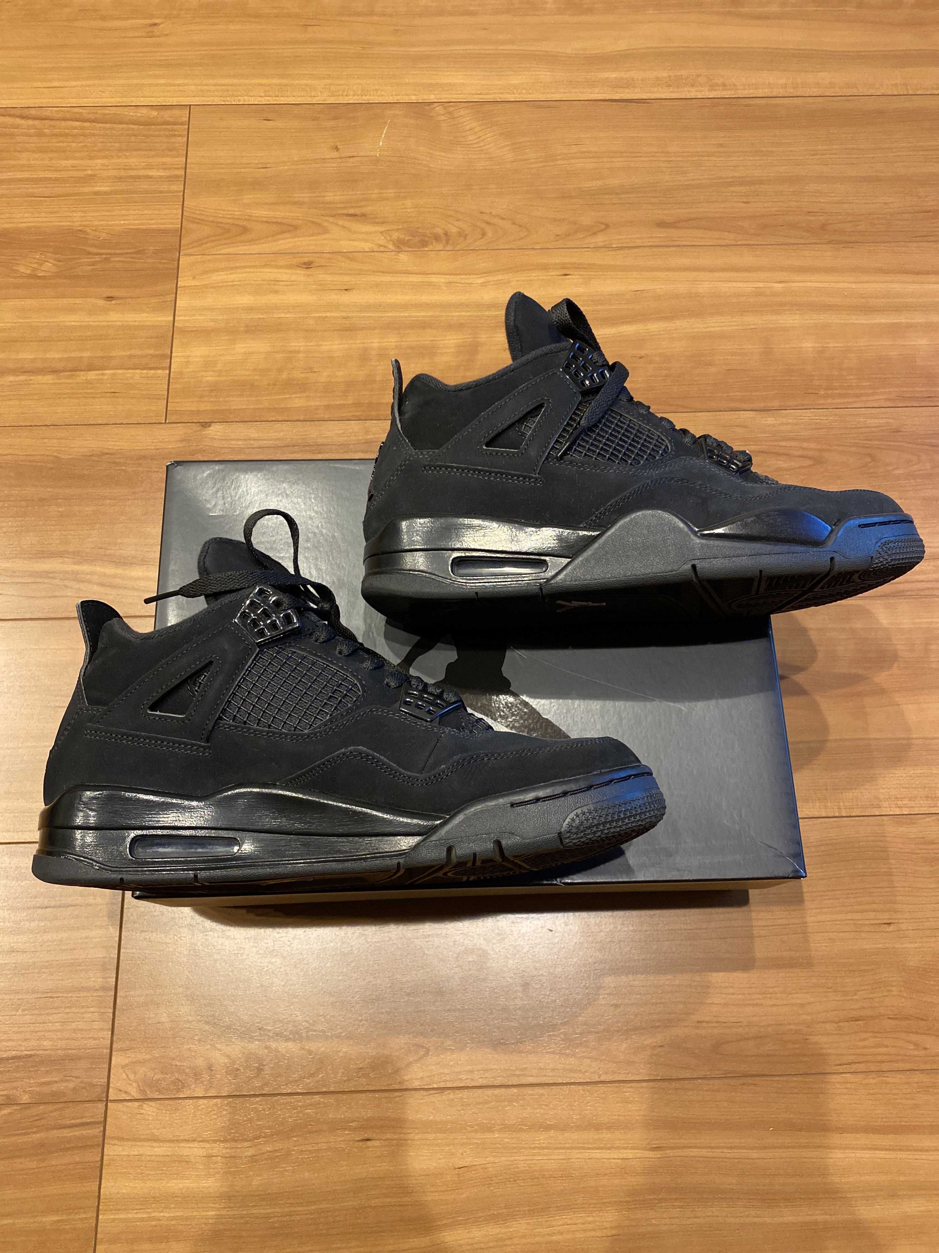 Nike Air Jordan 4 "Black Cat"