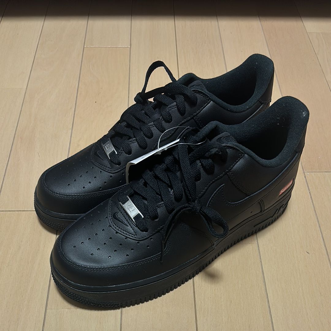 Supreme × Nike Air Force 1 Low "Black"