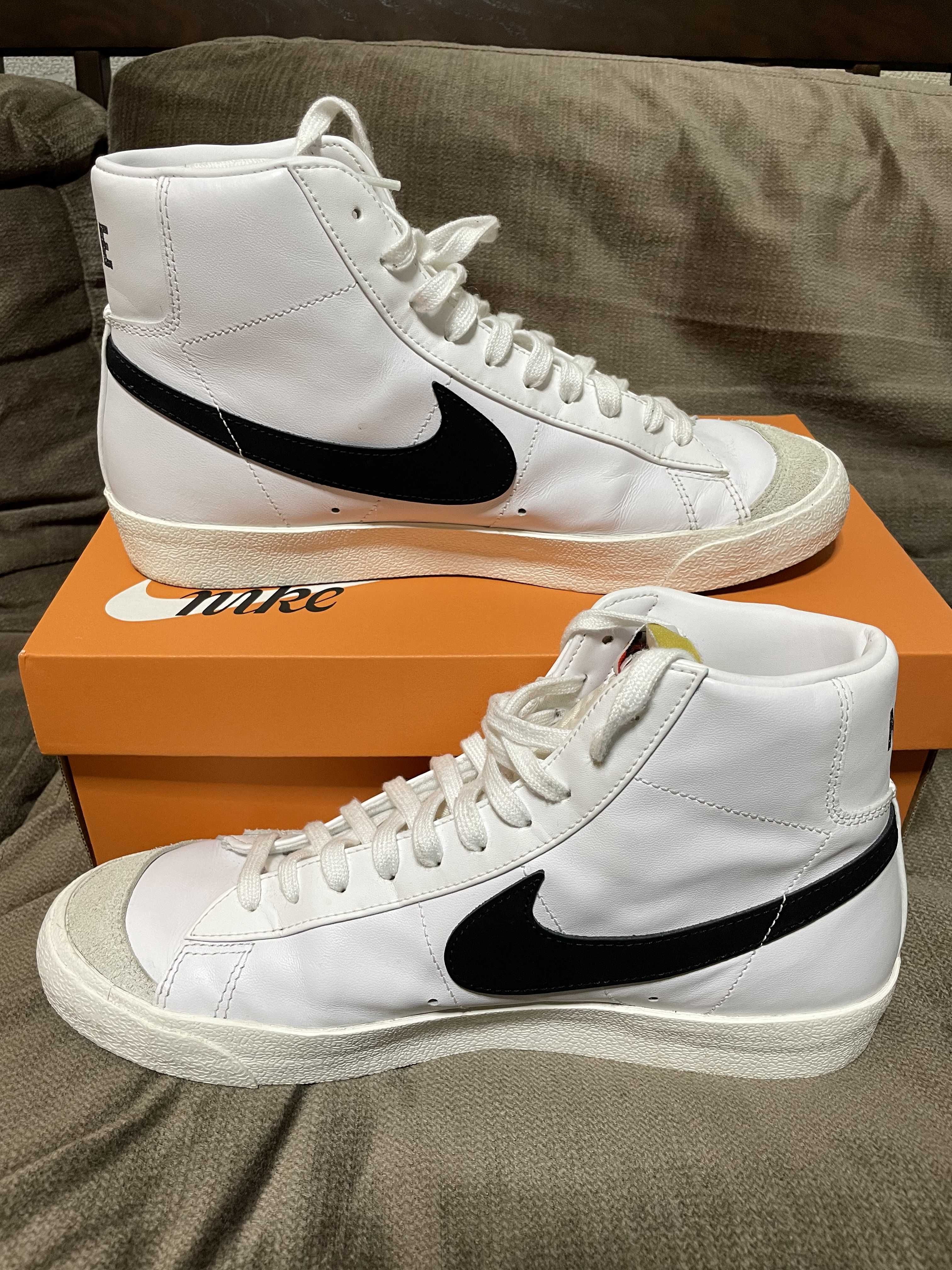Nike Blazer Mid '77 Vintage "White/Black"