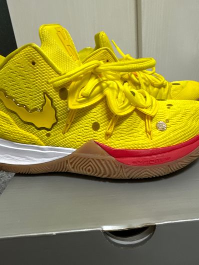 Spongebob Squarepants × Nike Kyrie 5 "Opti Yellow"