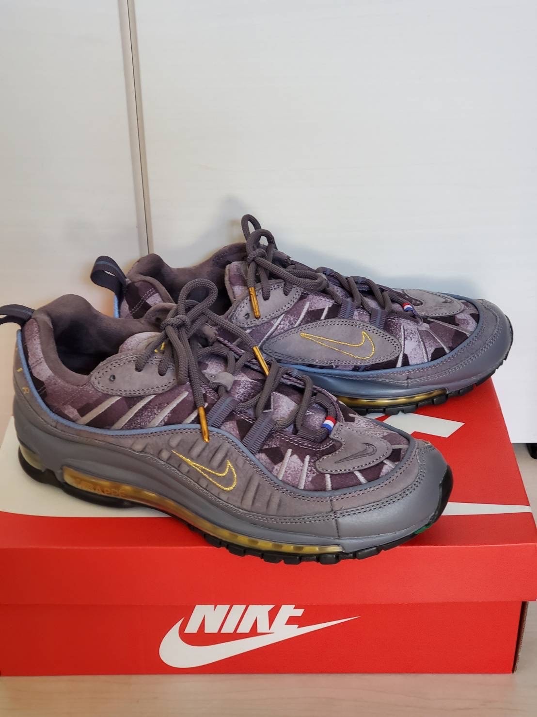 NIKE AIR MAX 98 KYLIAN MBAPPE