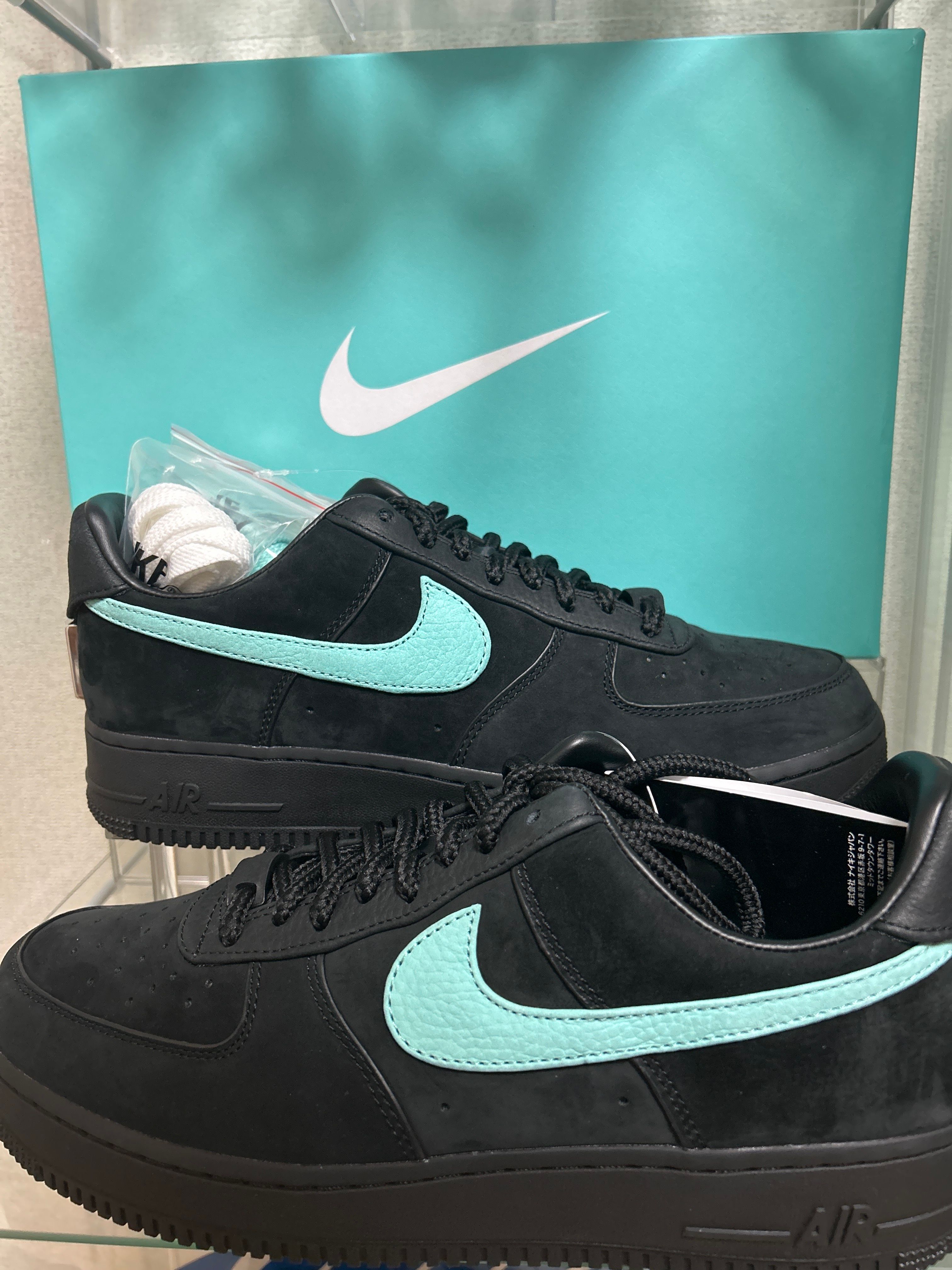 Tiffany & Co. × Nike Air Force 1 Low "1837"
