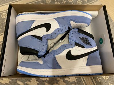 Nike Air Jordan 1 High OG "University Blue"
