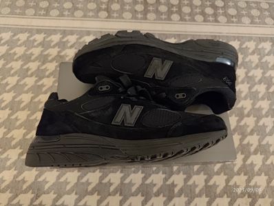 New Balance 993 "Triple Black"
