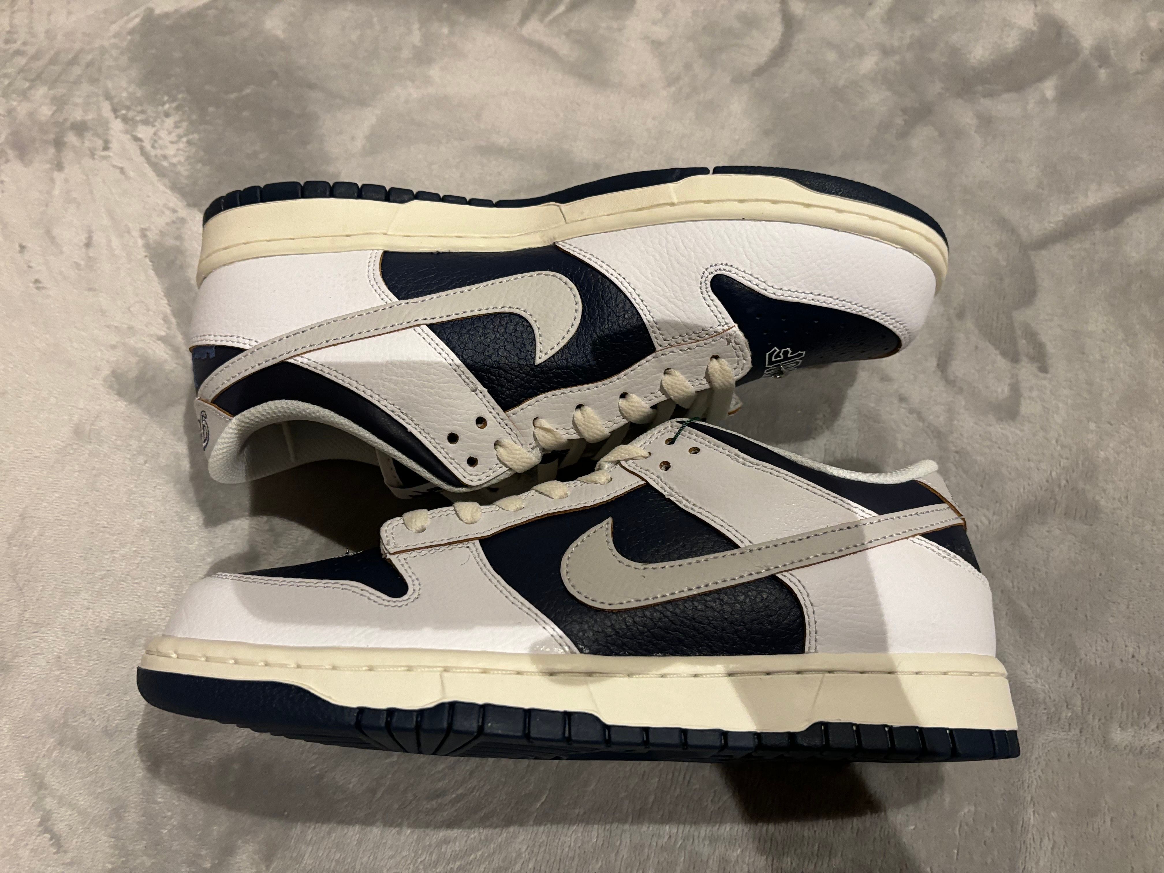 HUF × Nike SB Dunk Low "New York"