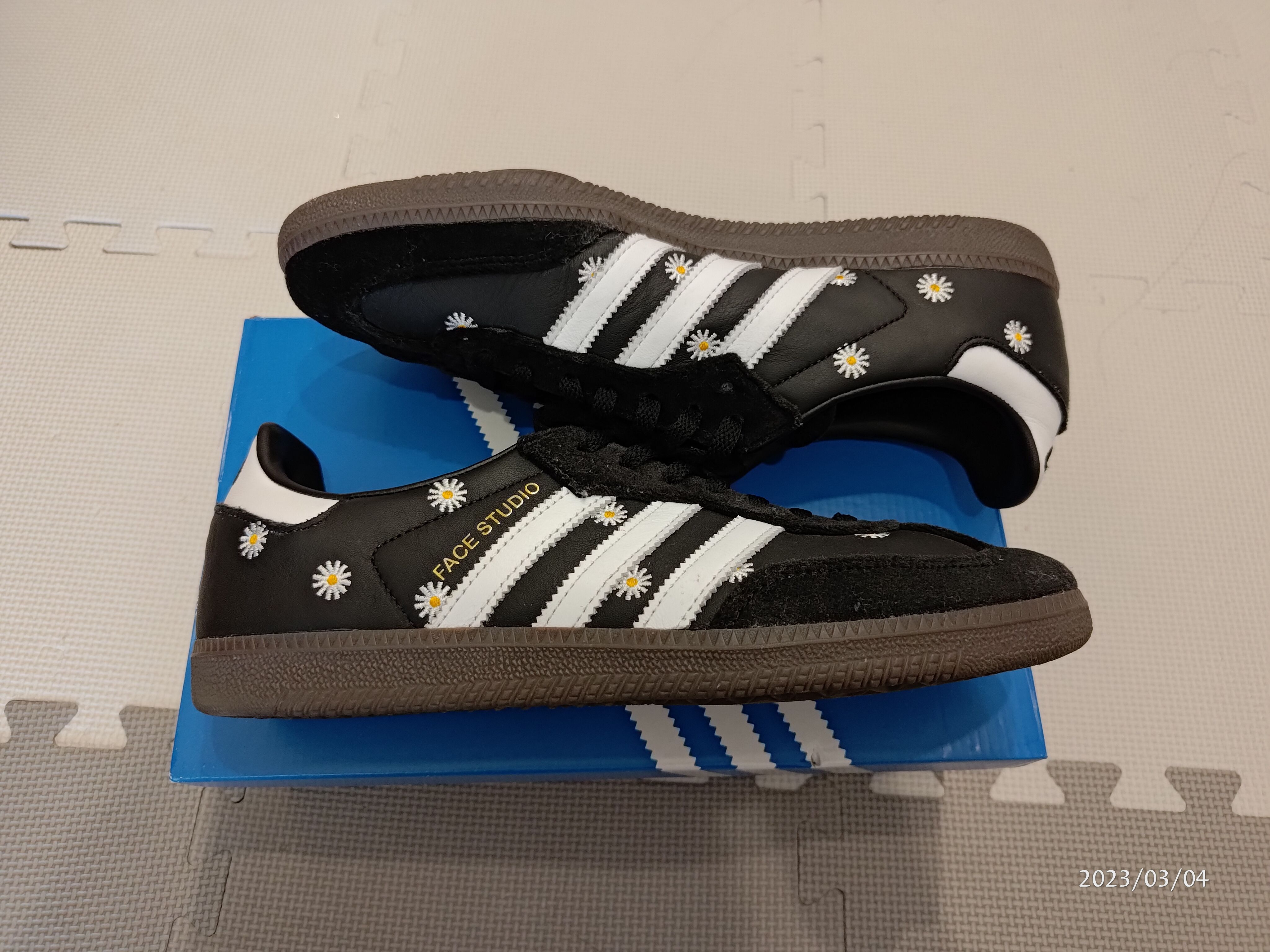 atmos × FACE × adidas Samba "Core Black/Footwear White"