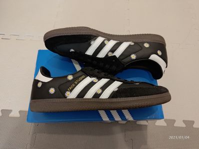 atmos × FACE × adidas Samba "Core Black/Footwear White"