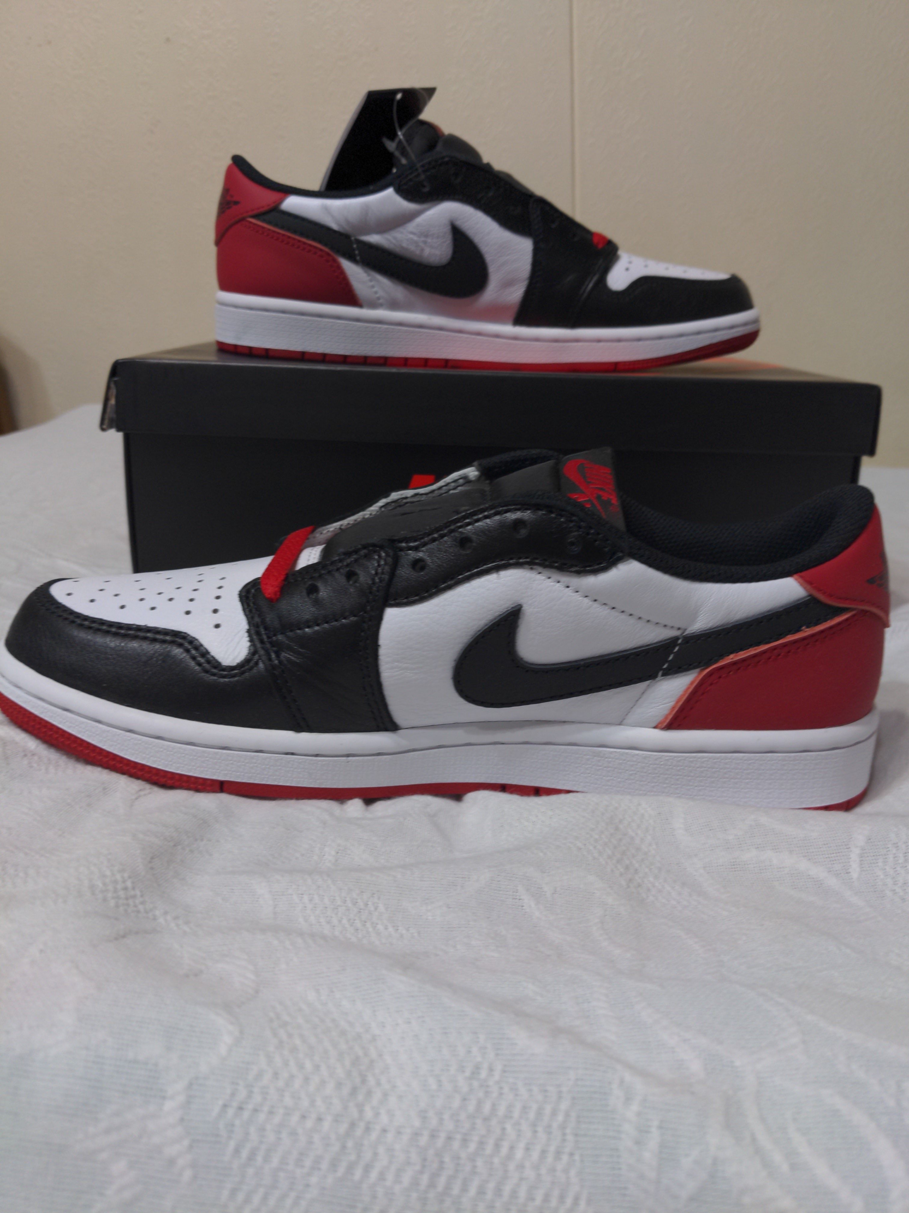 Nike Air Jordan 1 Retro Low OG "Black Toe"