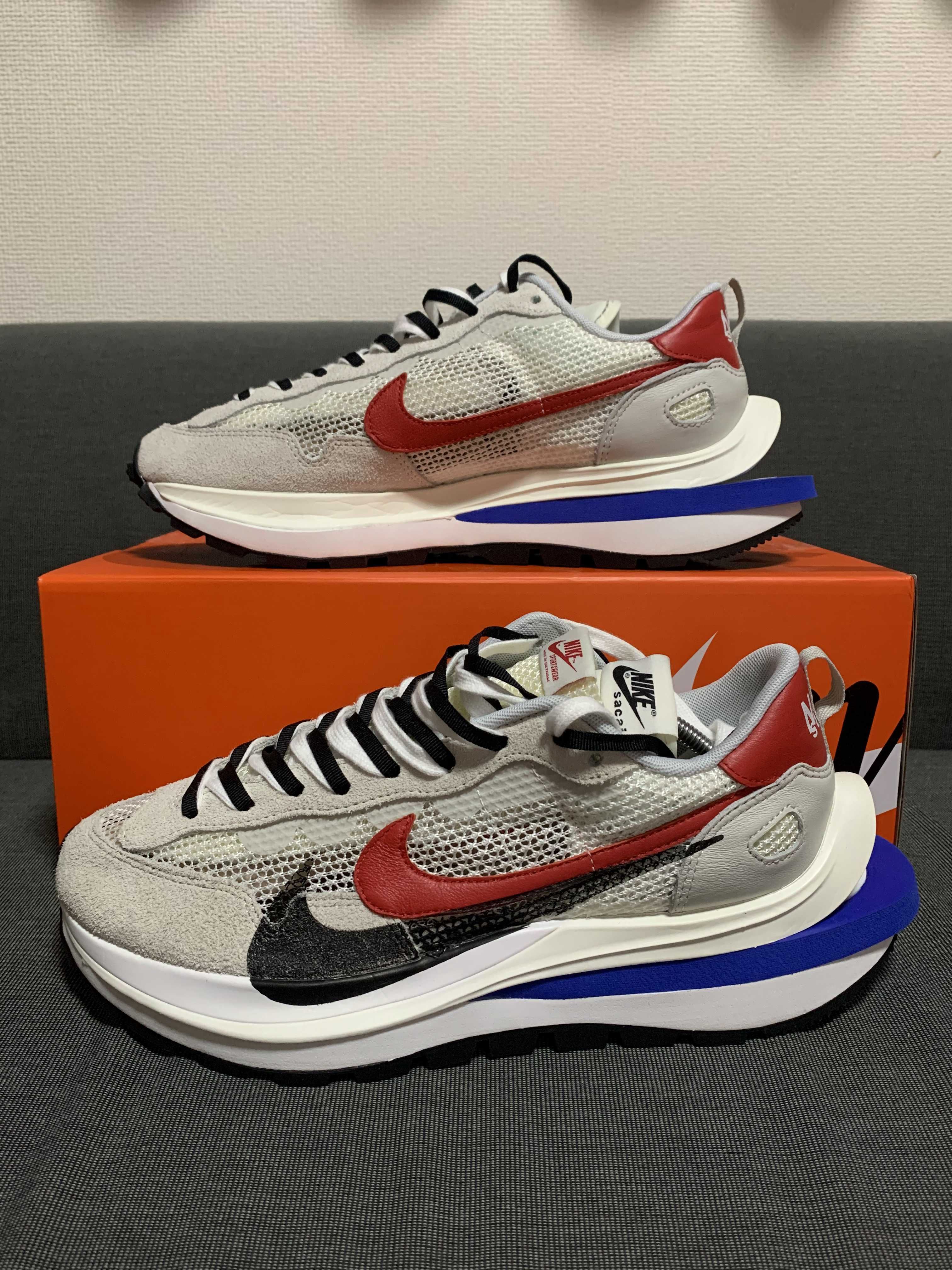 sacai × Nike Vapor Waffle "Royal Fuchsia"