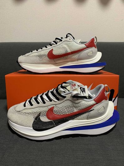 sacai × Nike Vapor Waffle "Royal Fuchsia"