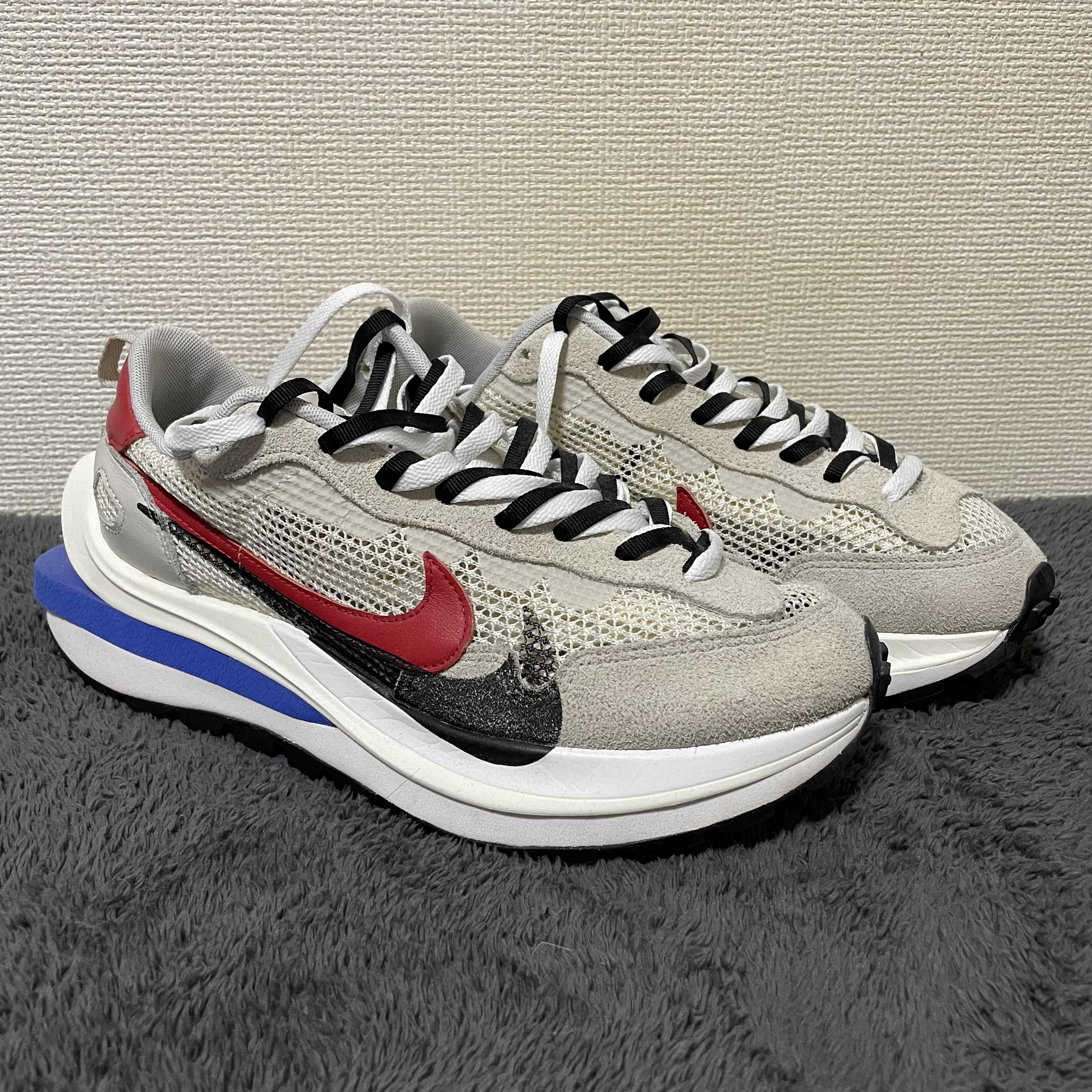 sacai × Nike Vapor Waffle "Royal Fuchsia"