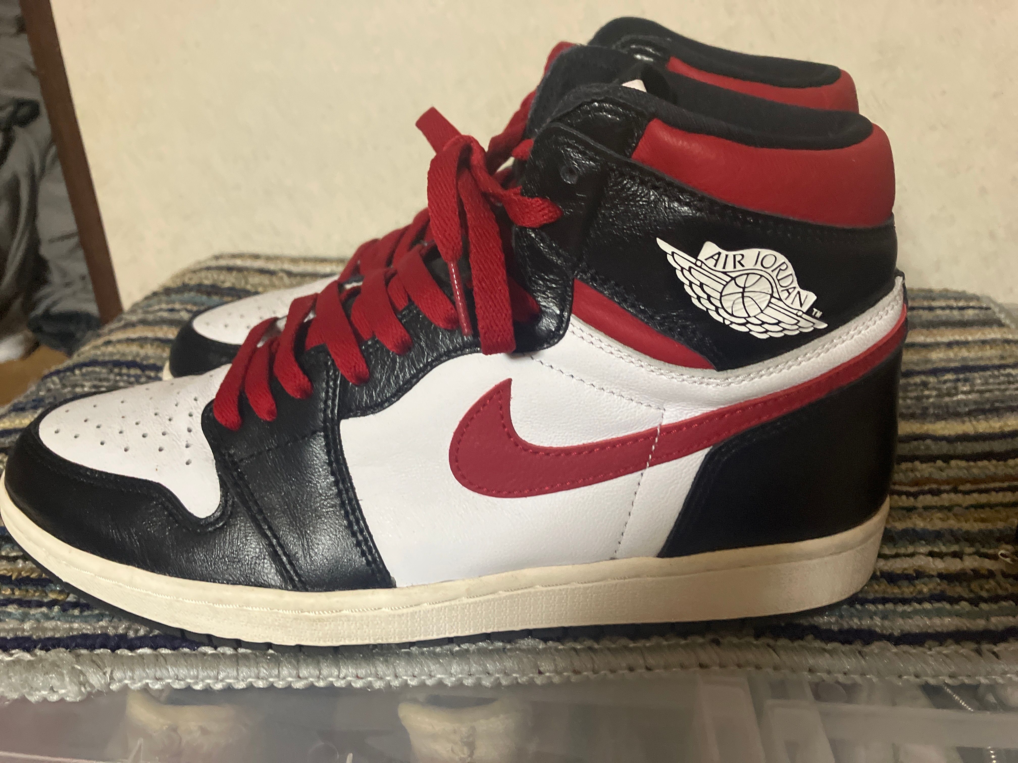 Nike Air Jordan 1 Retro High "Black/White/Sail/Gym Red"    