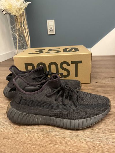 adidas YEEZY Boost 350 V2 "Cinder"