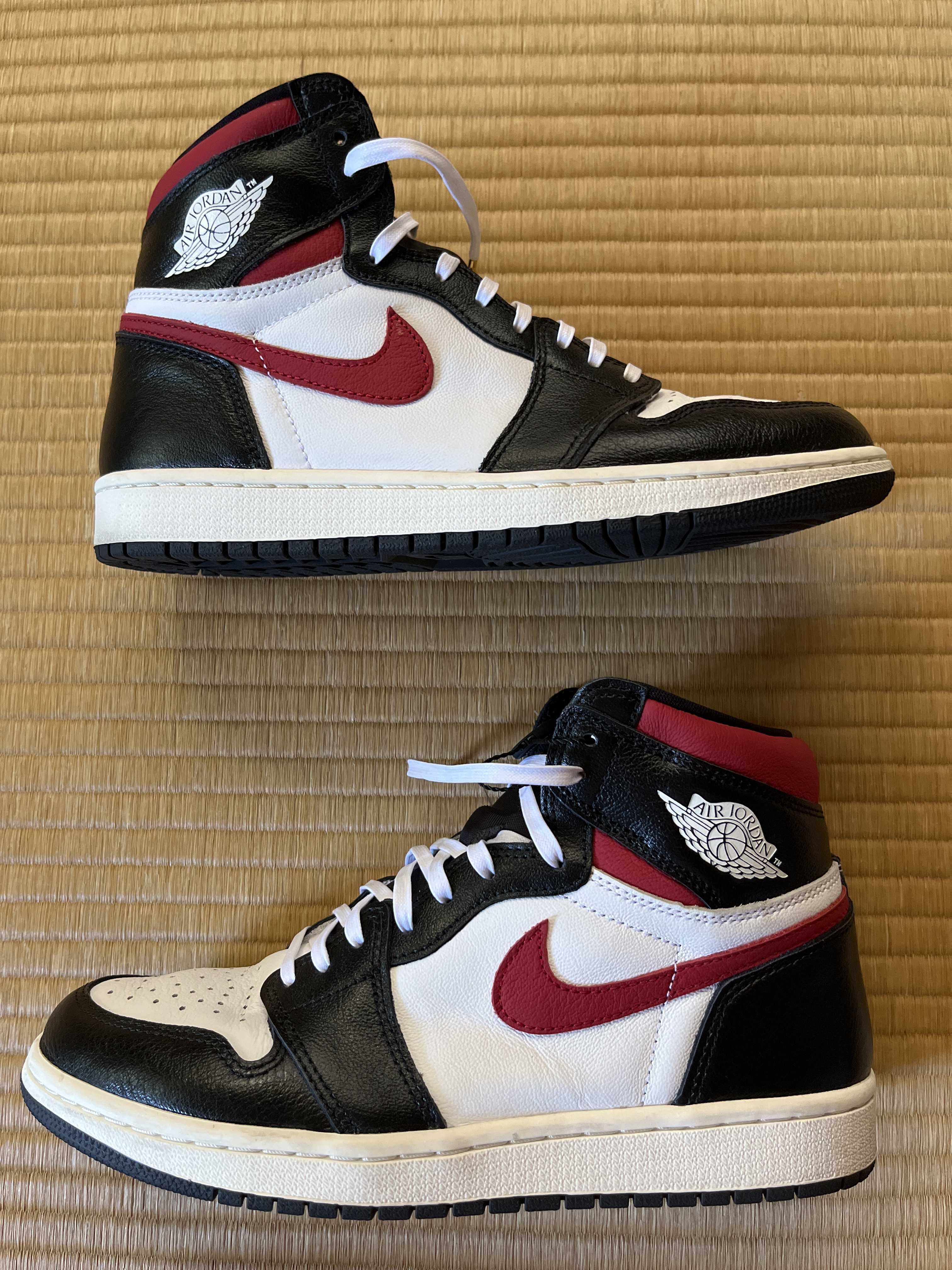 Nike Air Jordan 1 Retro High "Black/White/Sail/Gym Red"