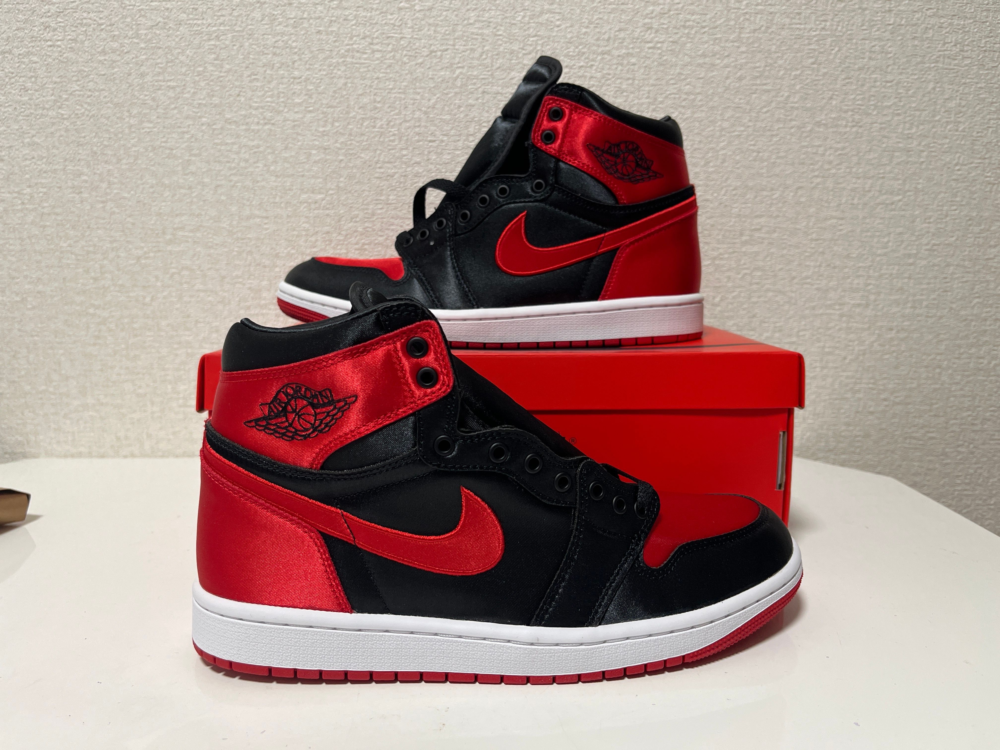 Nike Women's Air Jordan 1 Retro High OG "Satin Bred"