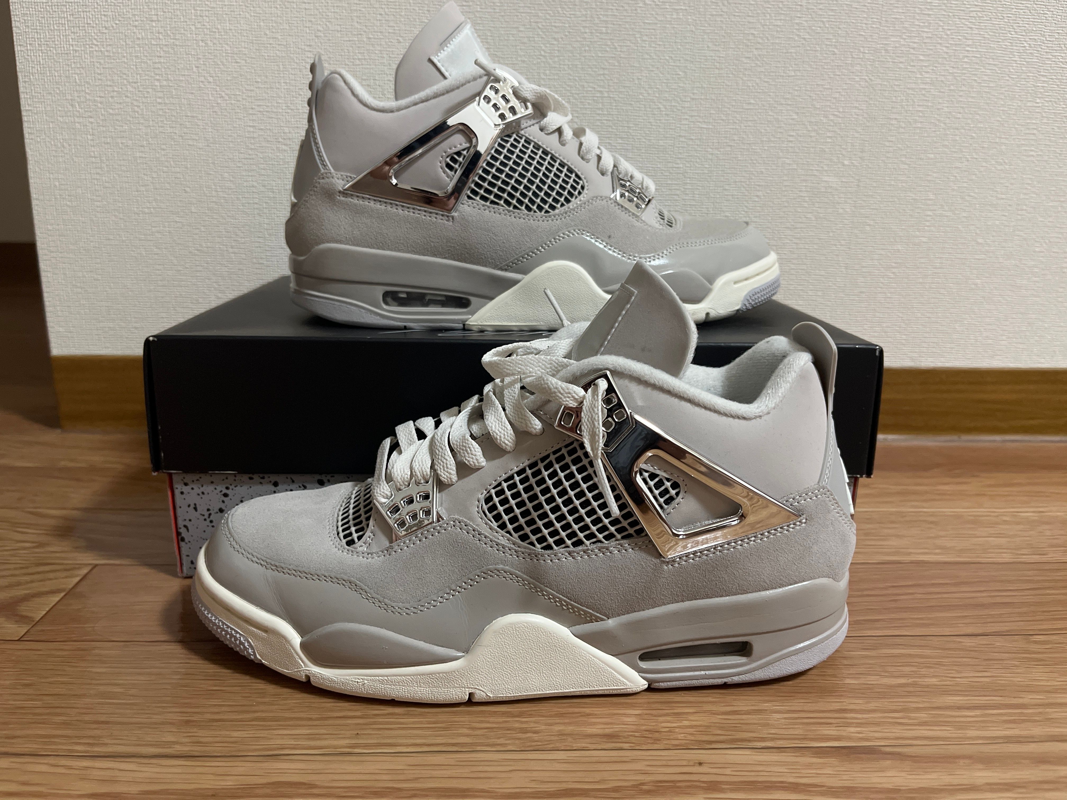 Nike Women's Air Jordan 4 Retro "Frozen Moments"