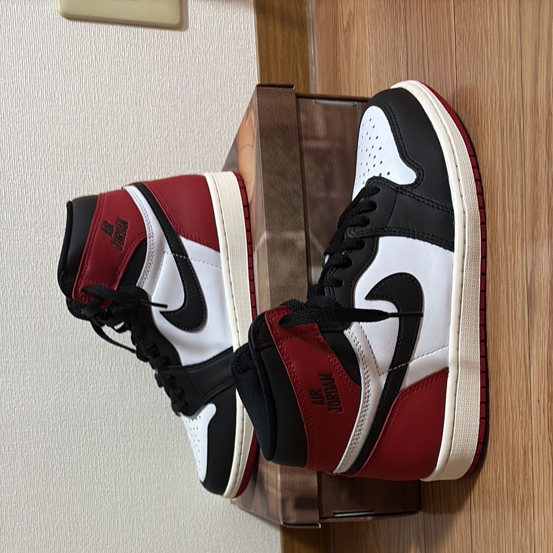 Nike Air Jordan 1 Retro High OG "Black Toe Reimagined"