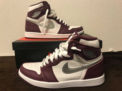 Nike Air Jordan 1 High OG "Bordeaux"