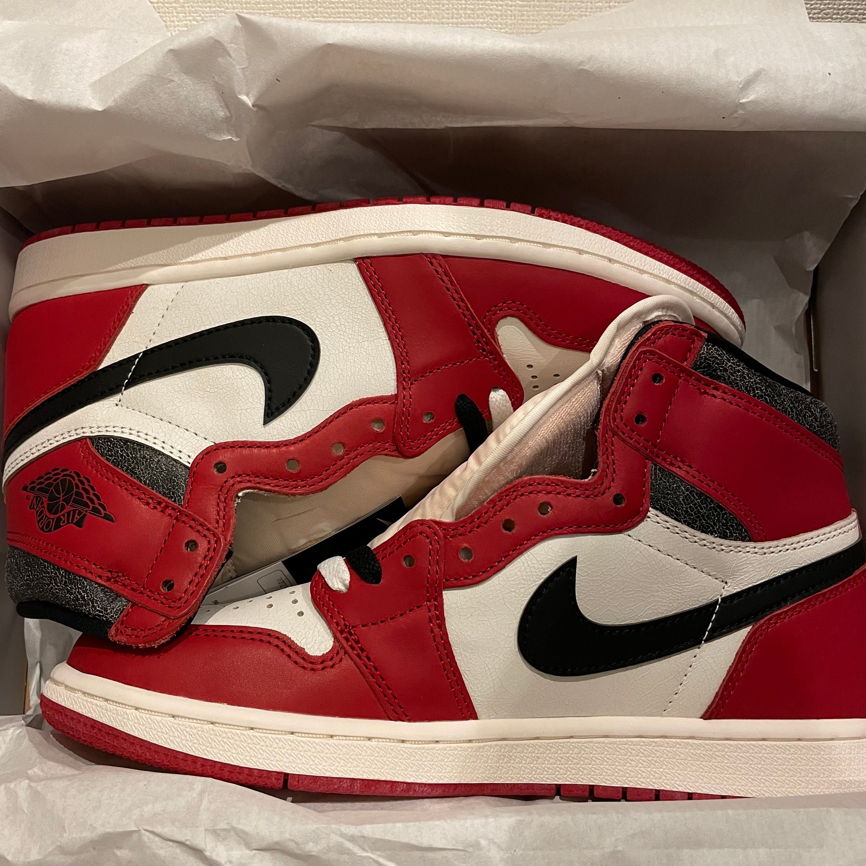 Nike Air Jordan 1 High OG "Lost & Found/Chicago"