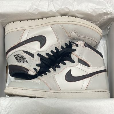 Nike SB × Air Jordan 1 High OG "NYC To Paris"