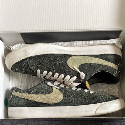 Stussy × Nike SB Blazer Low "Black/Palm Green"