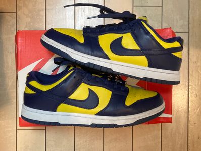 Nike Dunk Low "Michigan"