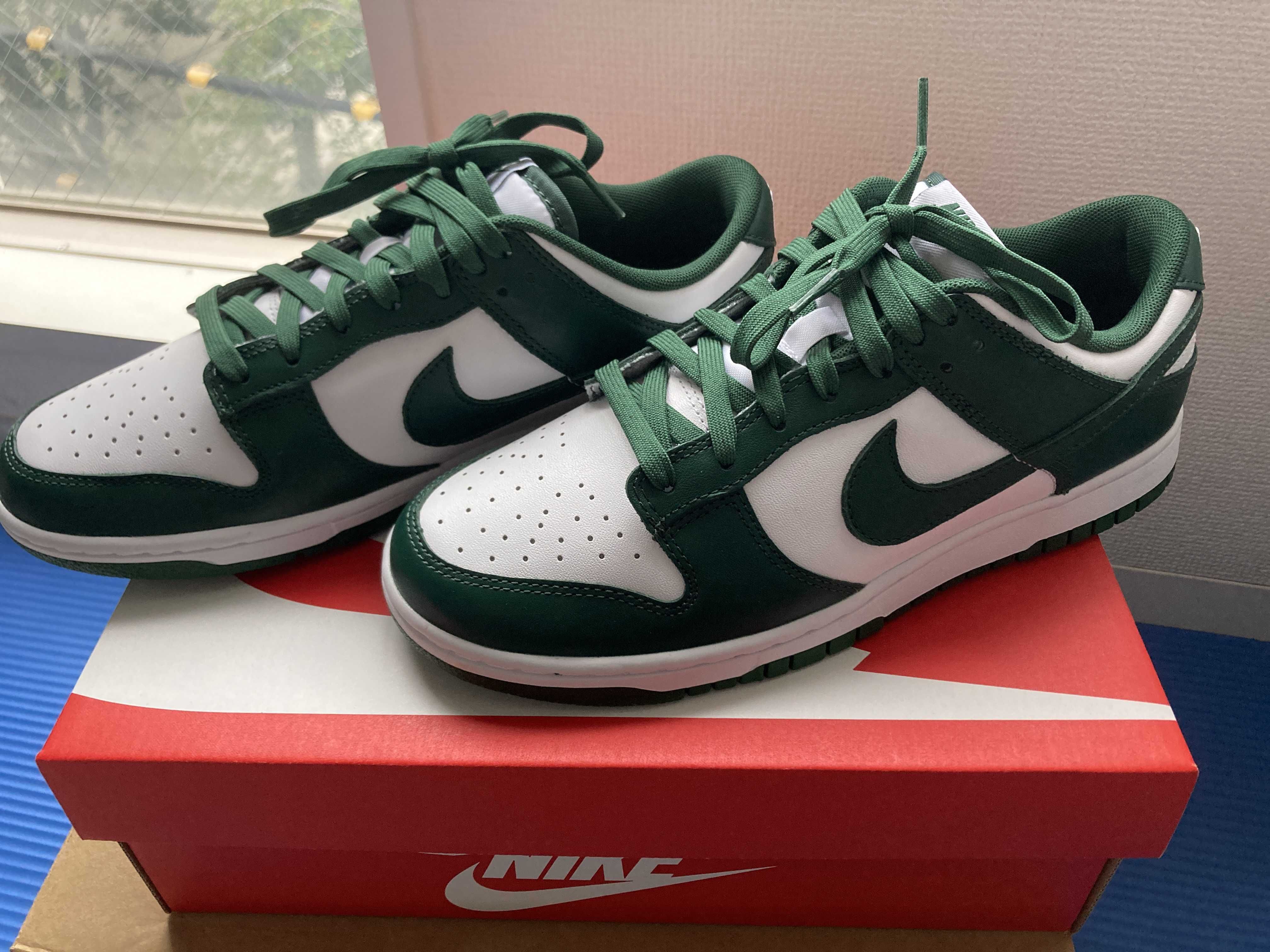 Nike Dunk Low Retro "Varsity Green/Team Green"