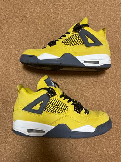 Nike Air Jordan 4 "Tour Yellow"