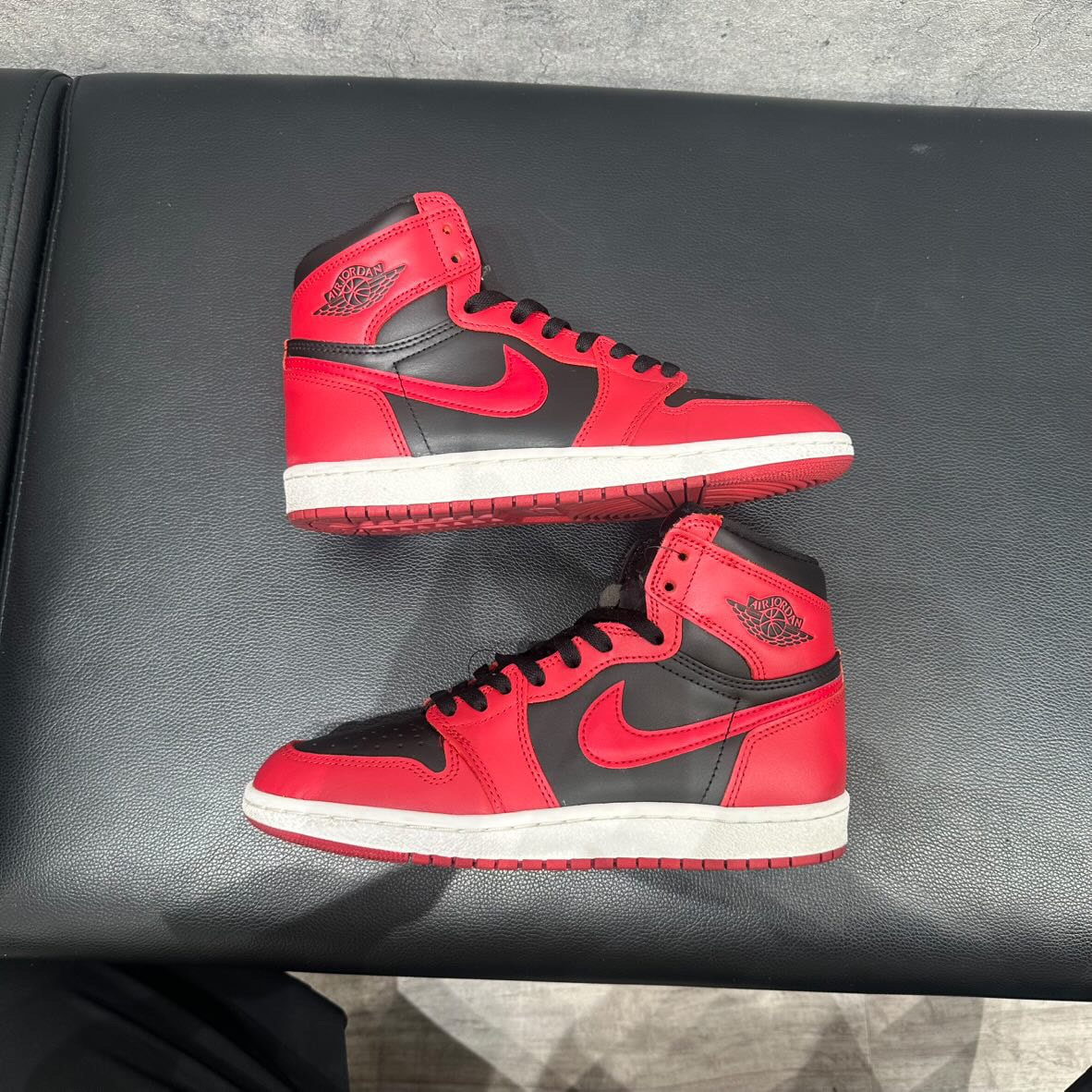 Nike Air Jordan 1 High ’85 "Varsity Red"