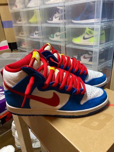 Nike SB Dunk High "Doraemon"
