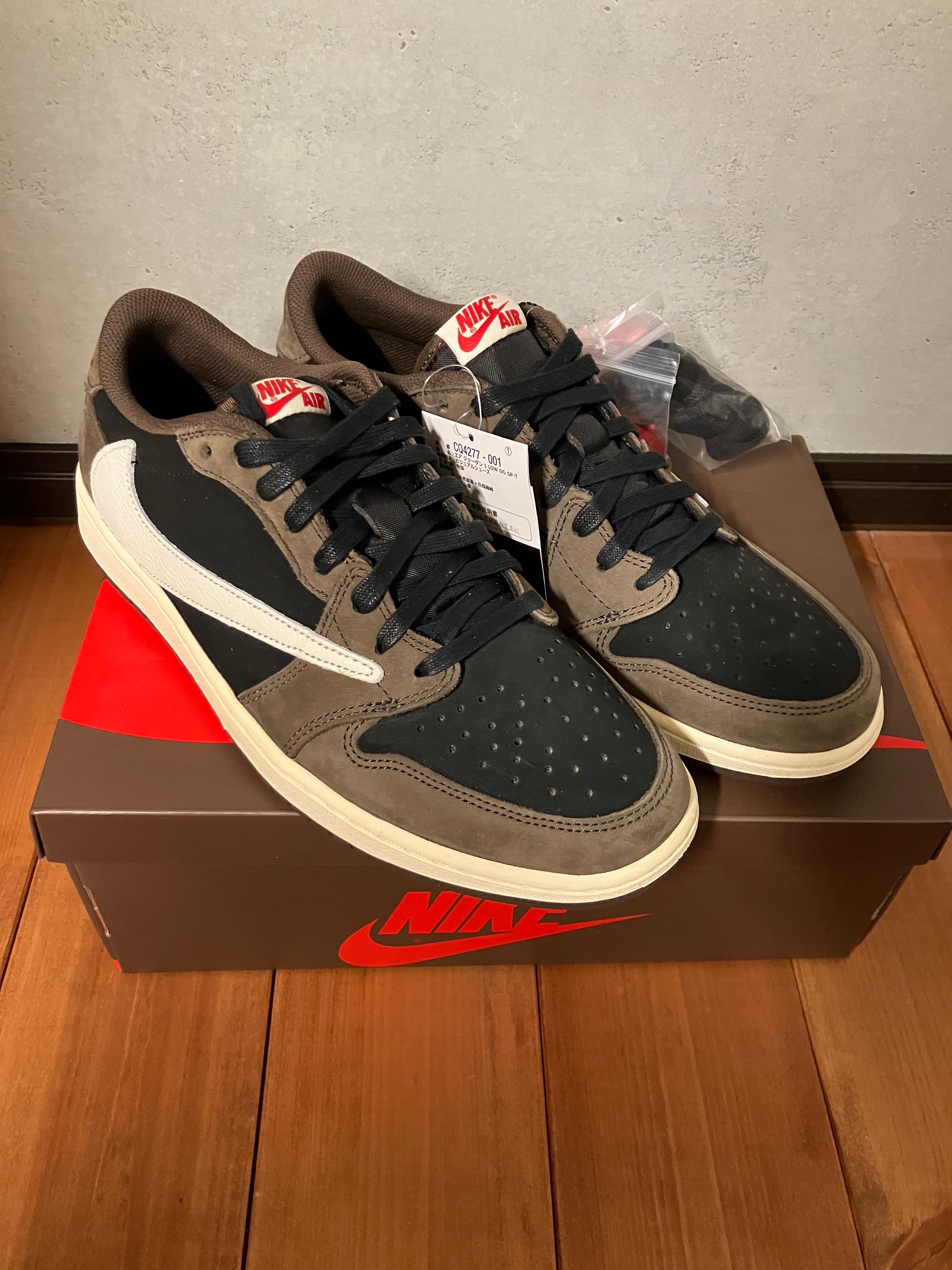 Travis Scott × Nike Air Jordan 1 Low OG SP-T "Black/Dark Mocha"
