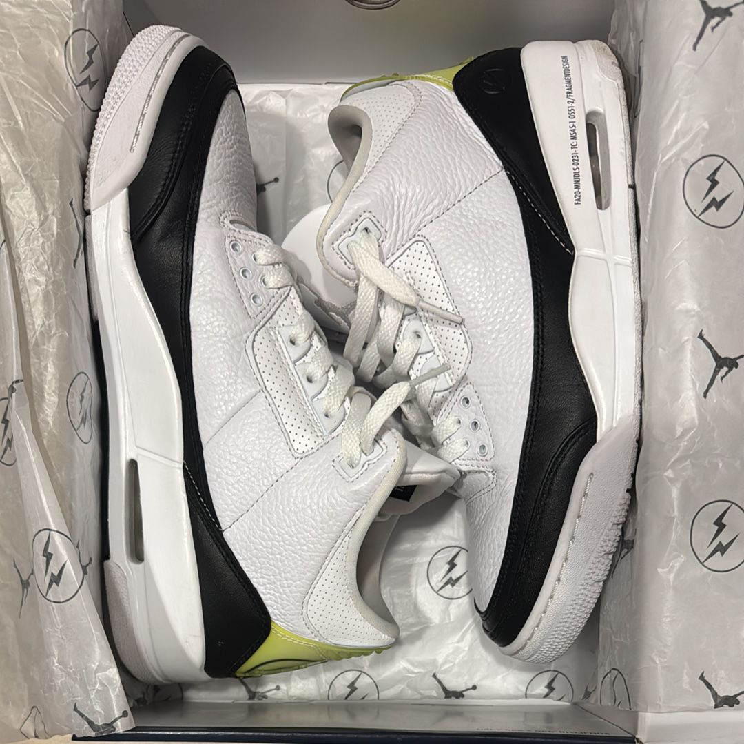 Fragment × Nike Air Jordan 3 "White/Black"