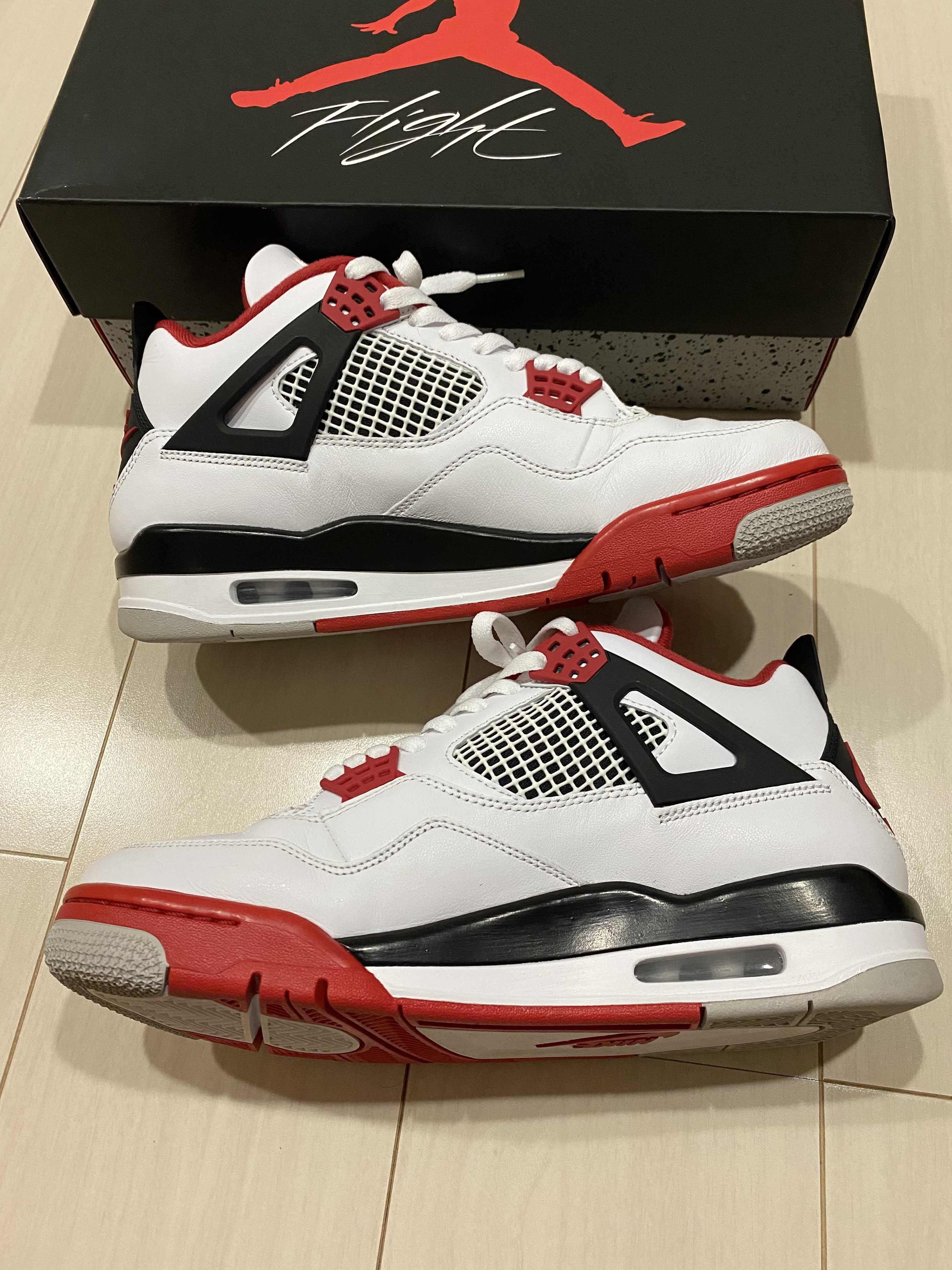 Nike Air Jordan 4 Retro OG "Fire Red" (2020)