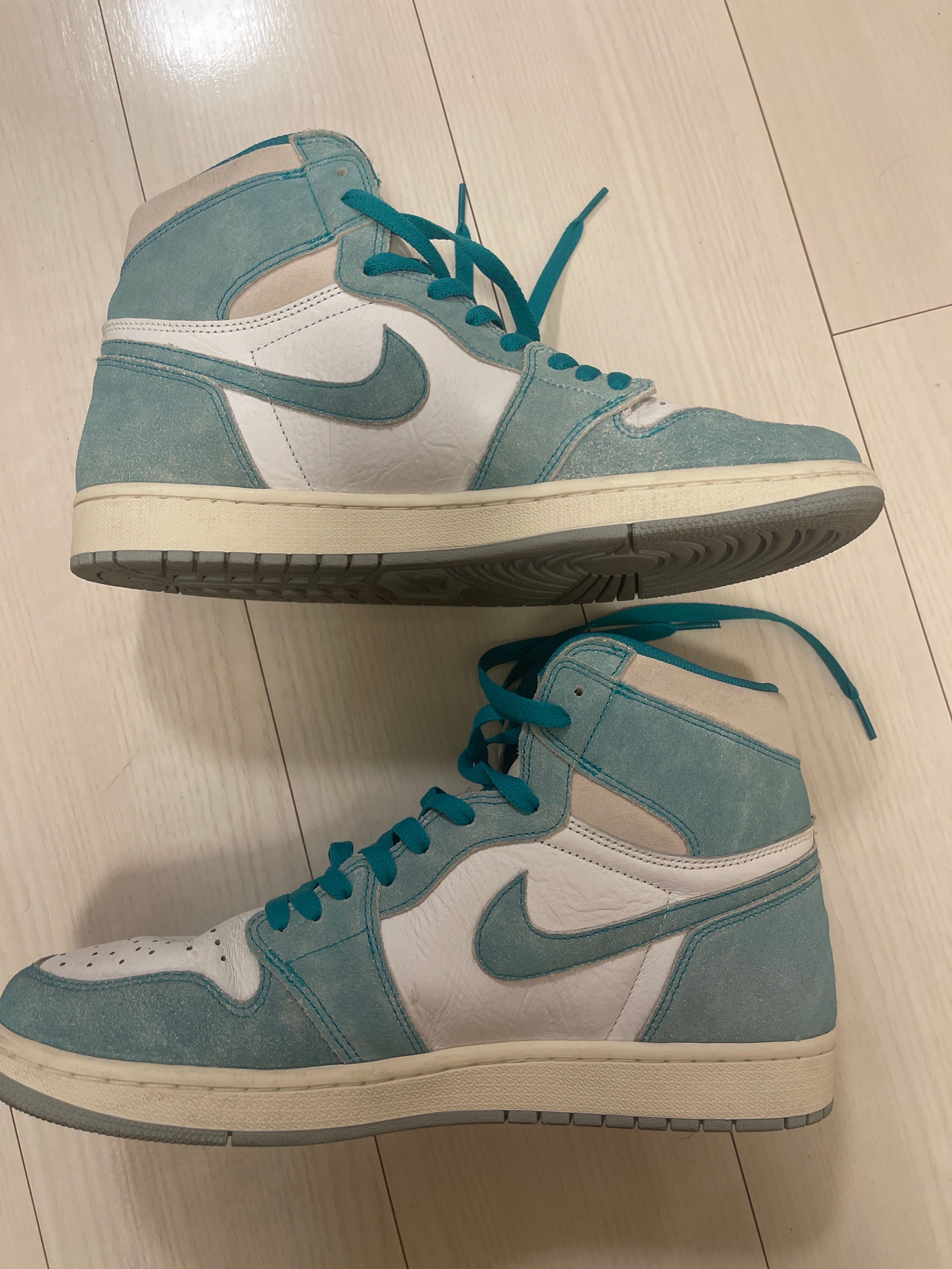 Nike Air Jordan 1 Retro High OG "Turbo Green"