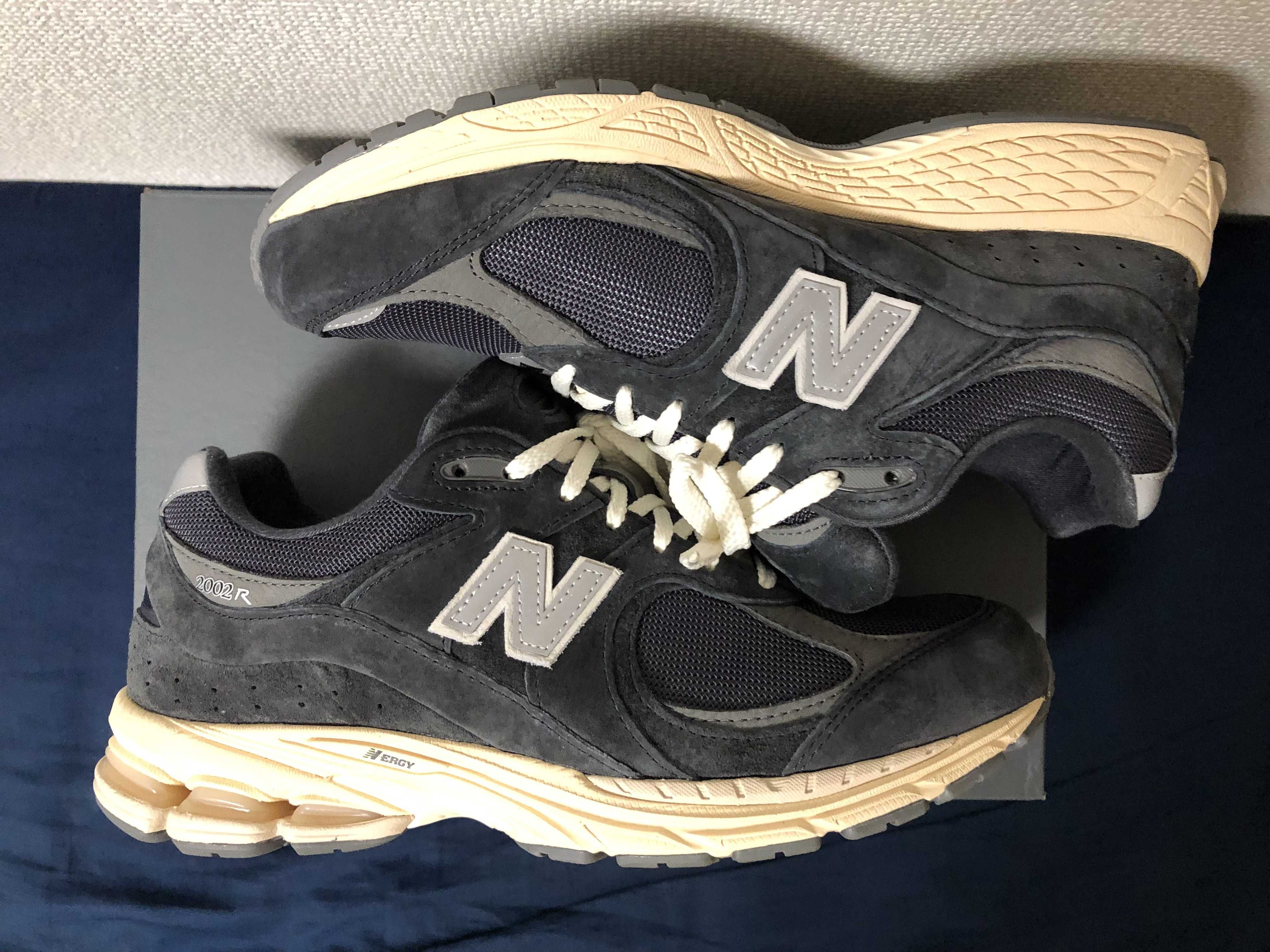 New Balance 2002R "Phantom"